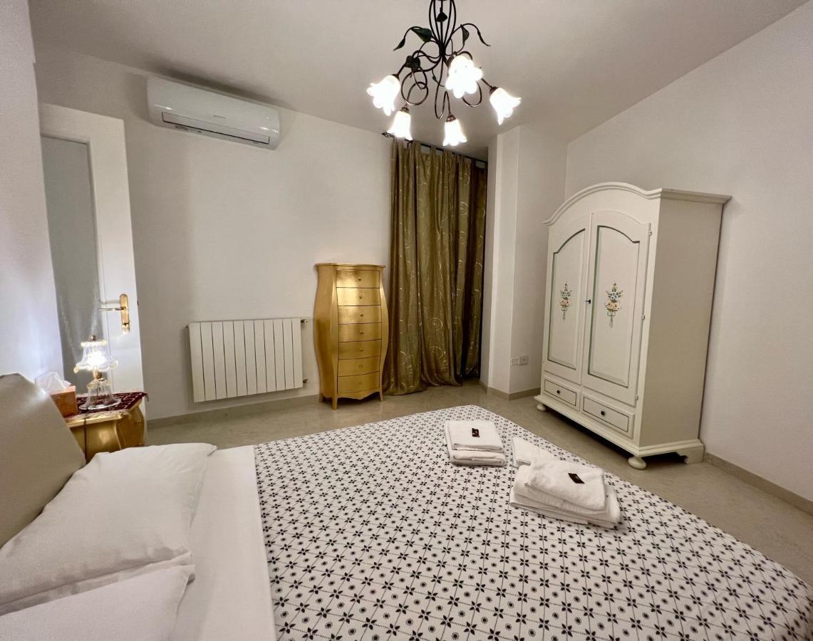 Appartamento Via Antica Padenghe sul Garda Exterior photo